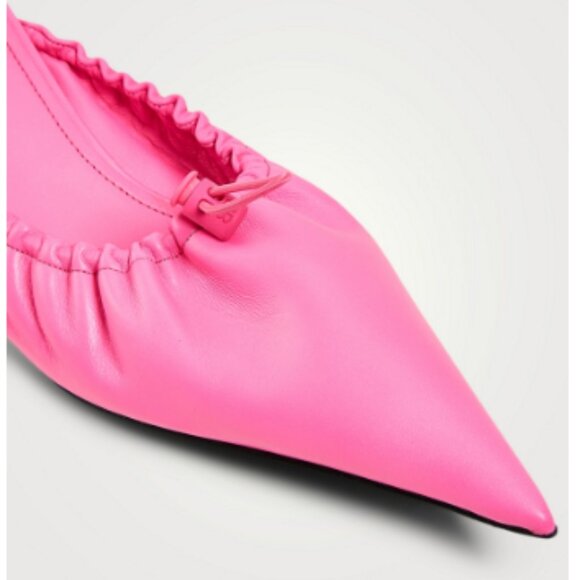 BALENCIAGA Scrunch Knife Leather Kitten Heel Mules - Picture 3 of 4